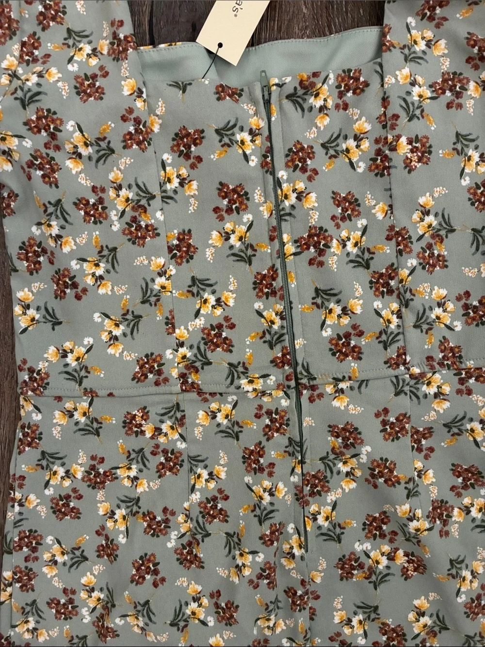 NWT Cottagecore Ditsy Floral Mini Dress - Sage Green & Yellow xl - Picture 5 of 7